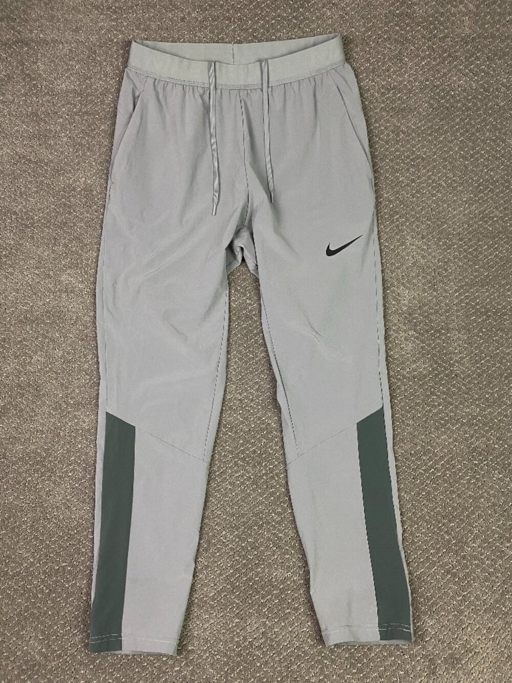 Nike Pro Dri-Fit Vent Max Training Pants Mens Medium Gray Gym Woven DM5948 073